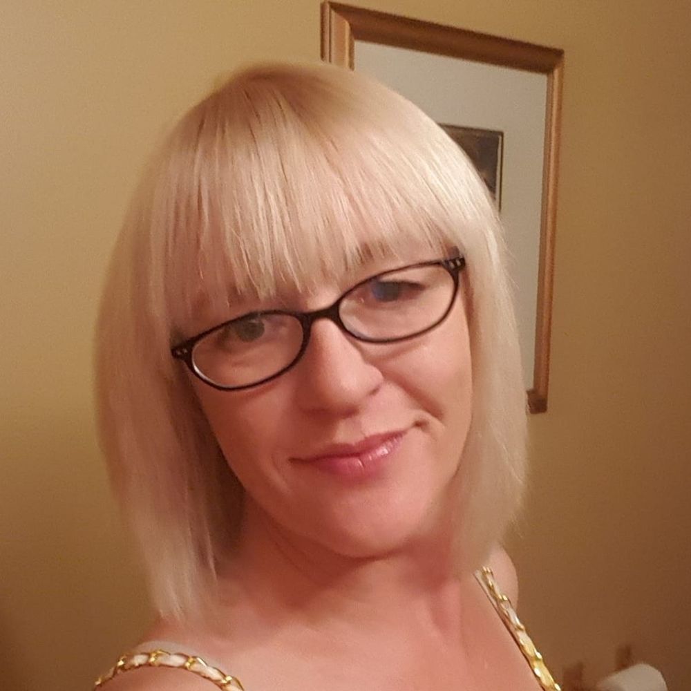 Meet your Posher, Cara